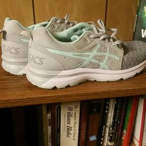 Asics size 12 women's trainers